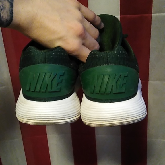 2017 Nike Hyper Dunk - Picture 3 of 6